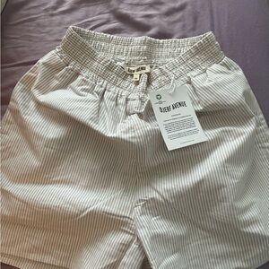 Djerf Avenue breezy shorts beige stripe size XS
